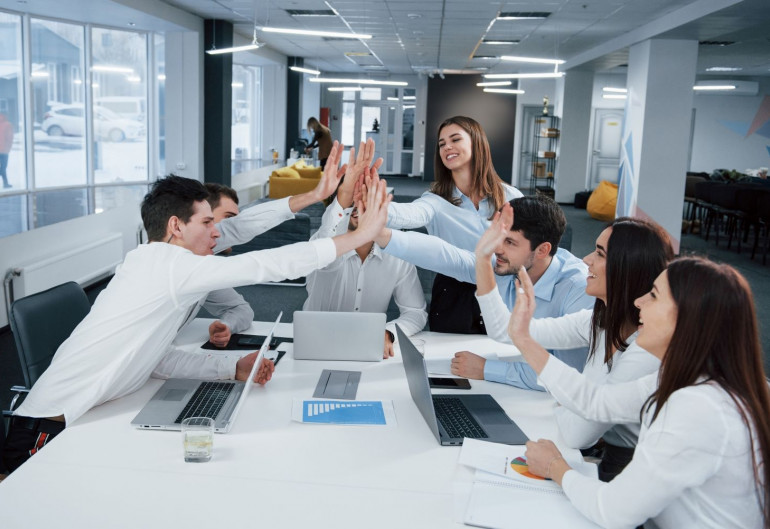 cheerful-business-people-job-is-done-group-office-workers-happy.jpg