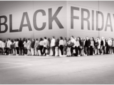 Black-Friday-Line.jpg
