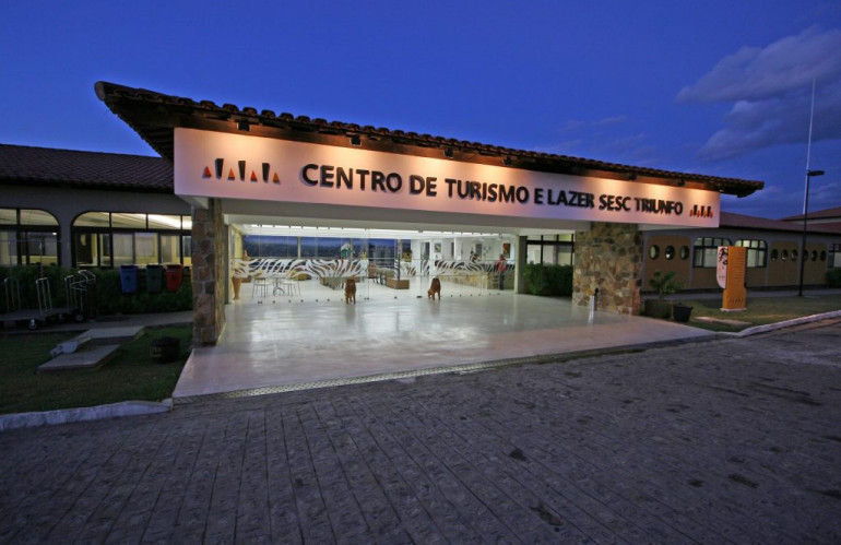Centro-de-turismo-e-lazer-Sesc-Triunfo.jpg