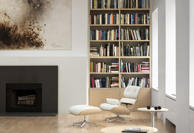 Eames_Lounge_Chair_and_Ottoman_Herman_Miller.jpg