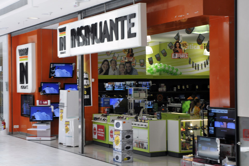 Loja de móveis é arrombada em Maceió Móveis de Valor